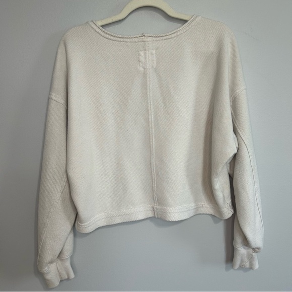 Aerie Cream Ivory Beach Party Cropped Crewneck Sweatshirt Women’s Size Medium - Picture 4 of 5